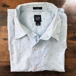 Gap Men’s Button Down Short Sleeve Shirt
